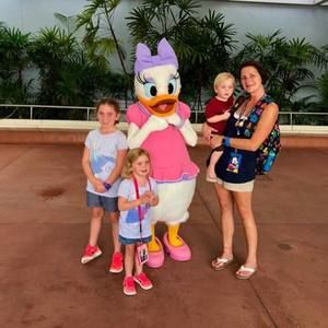 Meet your Posher, Kristin